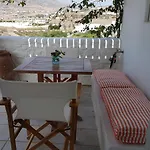 Hestia - Paros فيلة