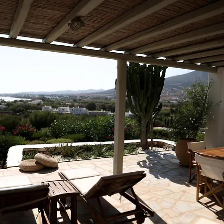 Hestia - Paros * Chrisi Akti (Paros)